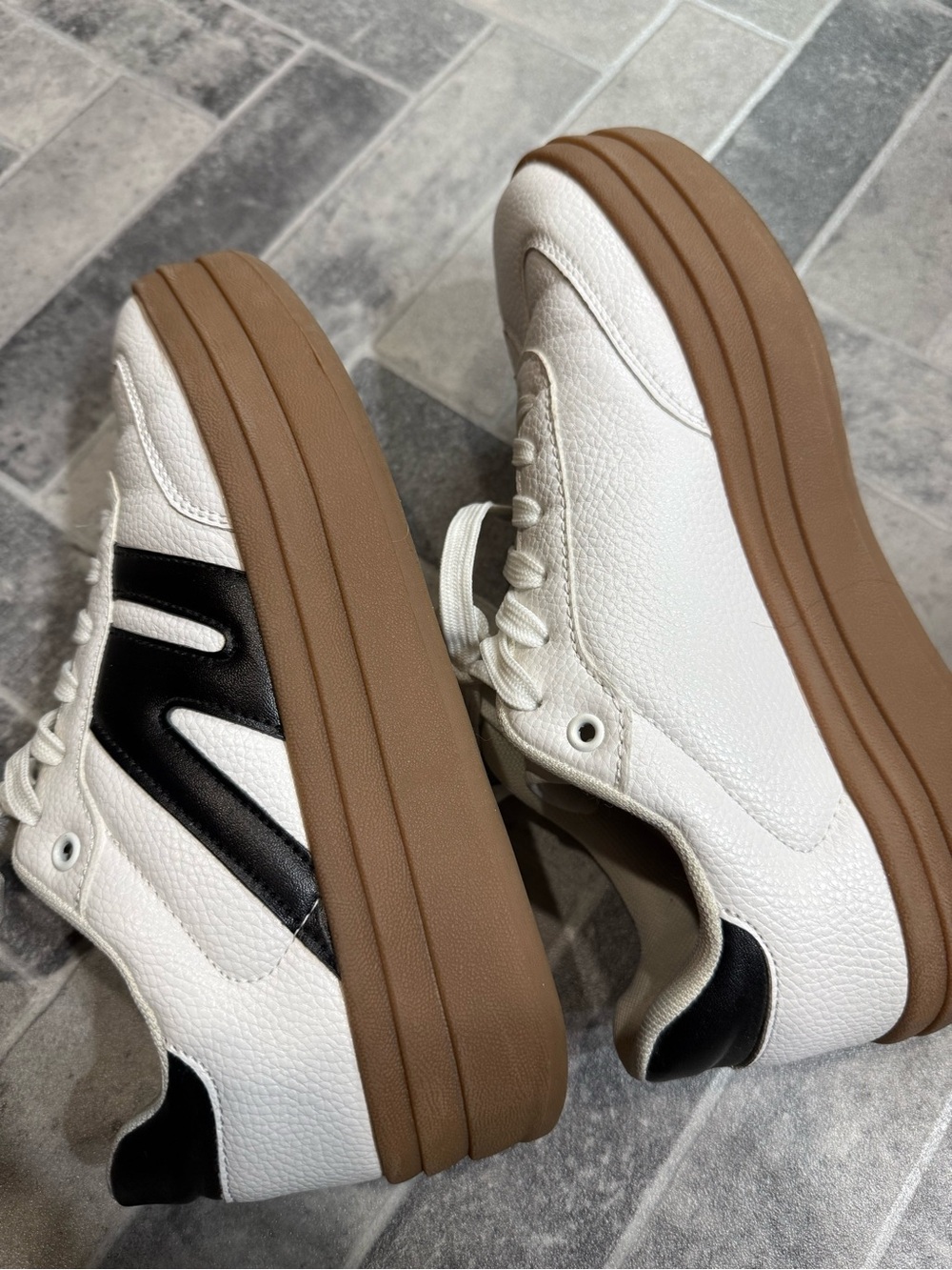 leather platform sneakers